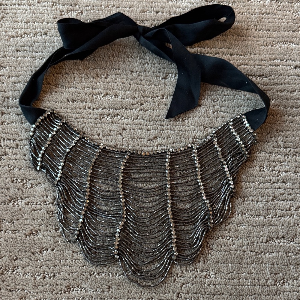 Vera Wang Collection Black and Silver Beaded Necklace